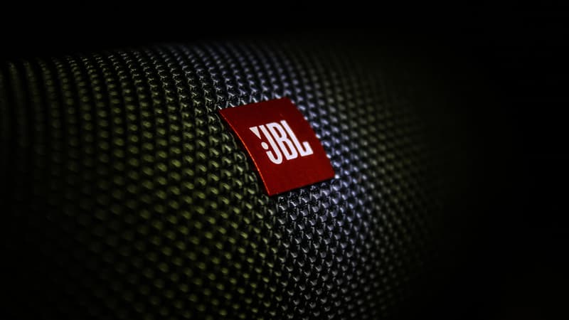Quelle est cette enceinte Bluetooth JBL qui profite d'un prix réduit et d'une superbe note ?