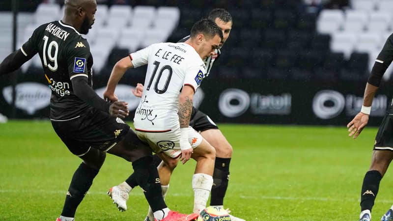 Angers-Lorient: les Merlus en colère après le penalty de la victoire angevine