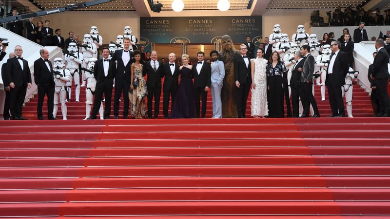 L'équipe de "Solo: A Star Wars Story" sur les marches du 71e Festival de Cannes