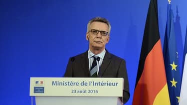 Thomas de Maizière et Bernard Cazeneuve