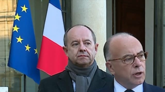 Bernard Cazeneuve à l'Elysée, en compagnie de Jean-Jacques Urvoas et Bruno Le Roux. 