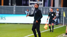 Habib Beye lors du match Red Star-Niort (2-1, National), le 5 avril 2024