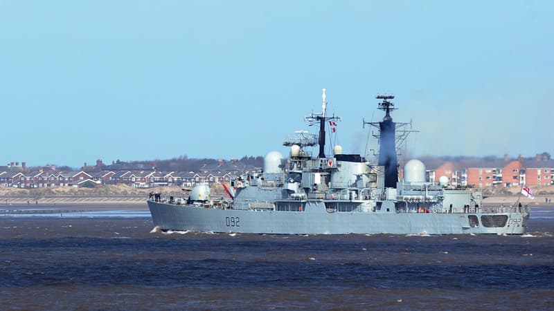 Navire de la Royal Navy (illustration)