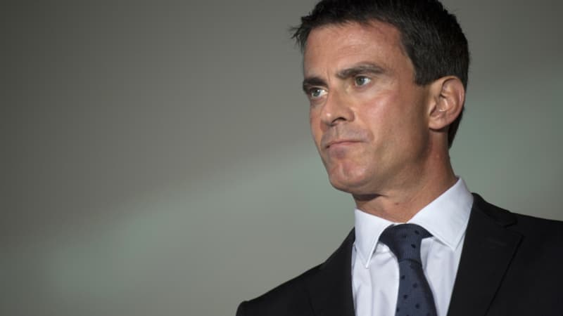 Le Premier ministre Manuel Valls a estimé lundi soir que "les pouvoirs publics doivent changer d'attitude" vis-à-vis des manifestations appelant au boycott des produits israéliens, qui participent selon lui d'un "climat nauséabond" - Mardi 19 janvier 2016