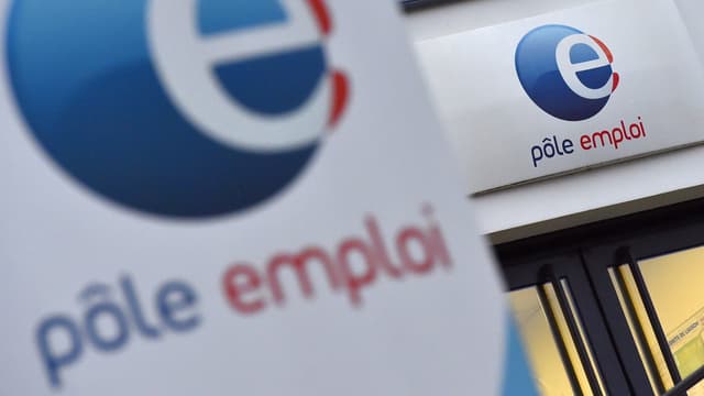 Pour le gouvernement, les coupes dans les effectifs de Pôle Emploi seraient justifiées par la baisse du nombre de chômeurs
