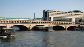 Le ministère des Finances près du pont de Bercy à Paris, le 5 juin 2023