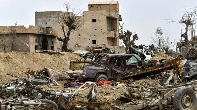 Paysage de désolation à Baghouz.