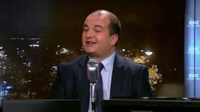David Rachline explique pourquoi le FN se réjouit de la victoire de Donald Trump
