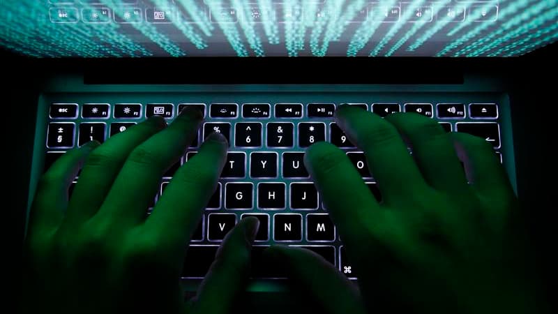 La coupure d'accès internet en cas de téléchargement illégal a été supprimée et remplacée par une amende.