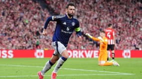 Bruno Fernandes célèbre son but lors du match Bilbao-Manchester United (0-3, Ligue Europa),le 1er mai 2025