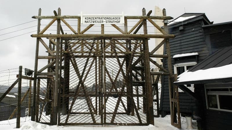 L'entrée du seul camp de concentration du territoire français, celui de Struthof-Natzwiller, près de Strasbourg, le 2 mars 2004. 