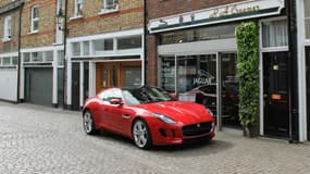 Situé près du palais de Kensington, ce garage Jaguar était un des plus anciens du Royaume.
