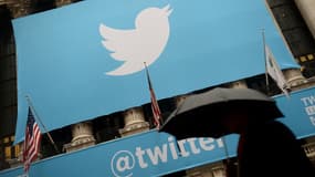"Vérifiez votre boîte mail": comment les salariés de Twitter vont apprendre s'ils sont licenciés