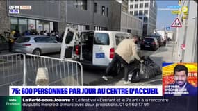 Paris: un centre d'accueil pour les réfugiés ukrainiens dans le 18e arrondissement
