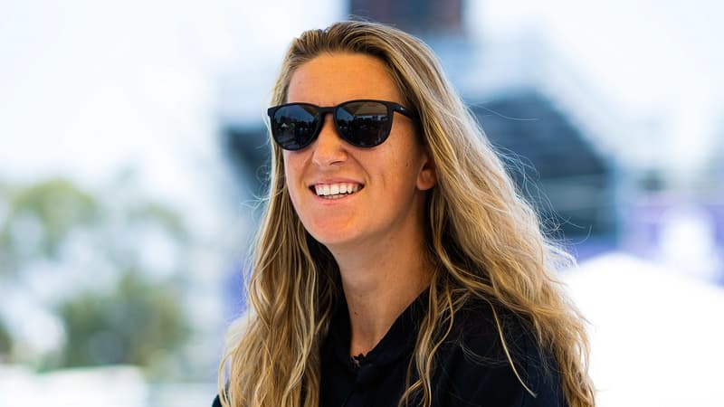 Tennis: Azarenka débarque sur le court avec un maillot du PSG et se fait gronder