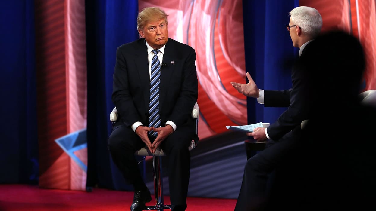 Donald Trump décrié par le pape... et alors?