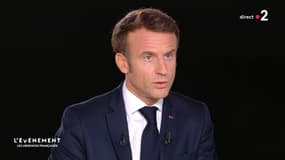 Emmanuel Macron sur le plateau de France 2 le 26 octobre 2022