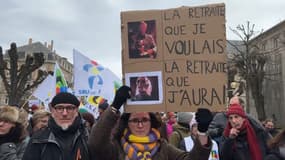 Environ 30.000 personnes se sont rassemblées ce mardi 7 mars 2023 à Strasbourg pour manifester contre le projet de réforme des retraites, selon la CGT.