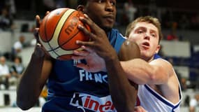 Florent Pietrus s'attend à un match compliqué face à des Turcs euphoriques en ce moment