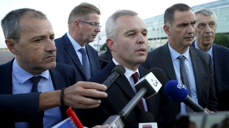 "La première priorité est la dépollution" a affirmé François de Rugy, le ministre de la Transition écologique et solidaire.