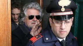 Beppe Grillo, leader non-candidat du mouvement 5 étoiles, lundi 25 février