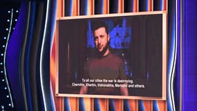 Zelensky intervient lors de la 64e cérémonie des Grammy Awards, le 3 avril 2022