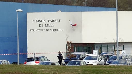 La façade de la maison d'arrêt de Sequedin, près de Lille, dans le Nord