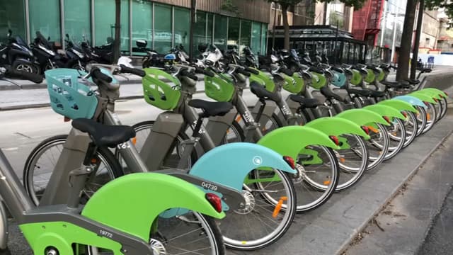 Des vélib' à Paris