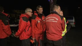 Sept spéléologues bénévoles, de nombreux pompiers et des spécialistes de la montagne ont été mobilisés mercredi pour rechercher les deux spéléologues disparus. Ils ont été retrouvés "en bonne santé" en fin de journée.