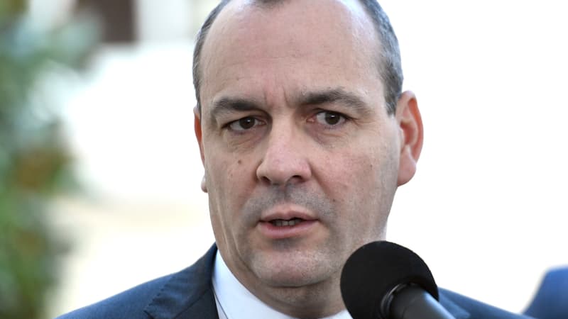 Pour le secrétaire général de la CFDT, Laurent Berger, "le gouvernement vient de faire le choix du 49-3, mais pas encore celui de la justice sociale."