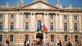 La mairie de Toulouse. 