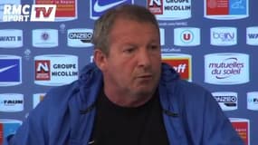 Football / Courbis : "La prolongation de Deschamps est une évidence" 12/02