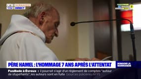 Attentat à Saint-Étienne-du-Rouvray: une marche silencieuse pour le père Hamel, sept ans après