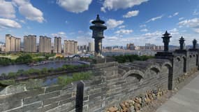 Vue de l'intérieur du parc Beishan, à Jilin dans la province chinoise de Jilin, au nord-est du pays, en mai 2017.