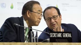 Ban Ki-moon et François Hollande, le 30 novembre 2015, lors de l'ouverture de la COP21 au Bourget.