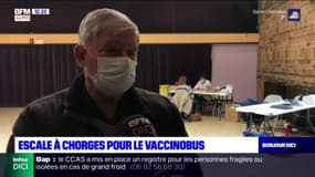 Hautes-Alpes: le vaccinobus multiplie les étapes en janvier