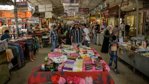 Sur le marché de Nabi Younès à Mossoul, le 13 juin 2017 Sur le marché de Nabi Younès à Mossoul, le 13 juin 2017