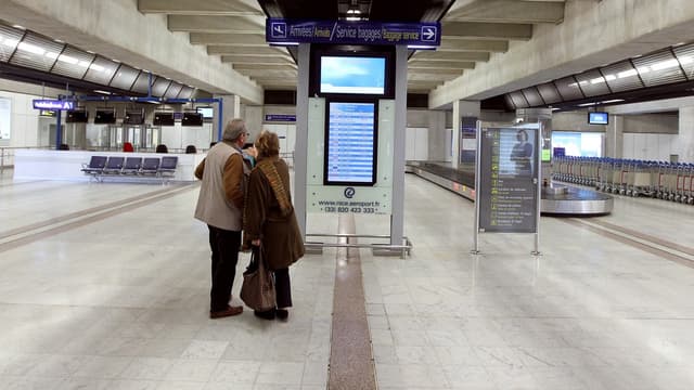 Les expatriations chez les foyers fiscaux déclarant plus de 100.000 euros par an ont continué d'augmenter en 2014.