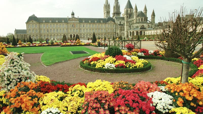 La mairie de Caen.