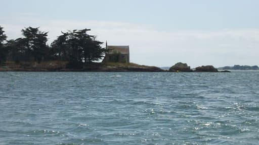 Vue sur l'île de Boëdic, dans le golfe du Morbihan, qui appartenait à l'avocat Olivier Metzner.