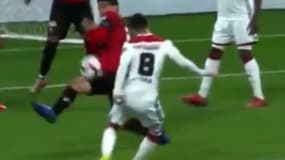 Benjamin André a été sanctionné d'un penalty pour une main involontaire dans la surface