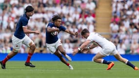 Theo Attissogbe lors d'Angleterre-France à Twickenham le 21 juin 2025