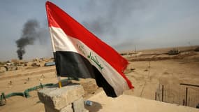 Le drapeau national irakien flotte sur Mossoul, le 9 novembre 2016. (illustration)