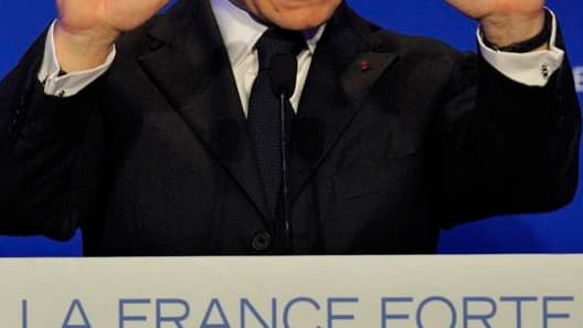 Nicolas Sarkozy veut changer les règles de la campagne pour l'élection présidentielle, qui imposent une égalité de parole sur les médias audiovisuels entre tous les candidats en lice et dont il s'estime victime. "C'est la dernière élection avec ces règles