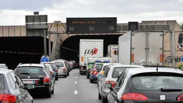 La circulation est coupée ce mardi matin sur l'A86 à hauteur de Gennevilliers (illustration)
