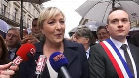 Premier mai au FN: Marine Le Pen défile sans son père