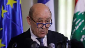 Jean-Yves Le Drian le ministre français des Affaires étrangères lors d'une conférence de presse à Beyrouth, le 23 juillet 2020