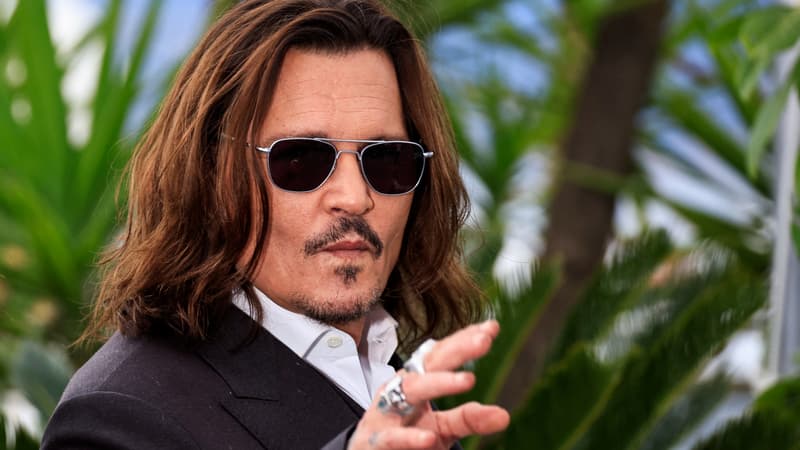 L'acteur Johnny Depp pendant le photocall post-conférence de presse à Cannes, le 17 mai 2023.