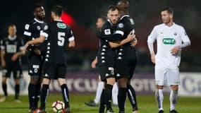 Le SCO d'Angers a tenu son rang à Granville (1-2) pour entrevoir les 16es de finale de la Coupe de France.