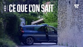 Une voiture de gendarmerie devant la maison où le drame s'est déroulé, le 20 juillet 2022 
